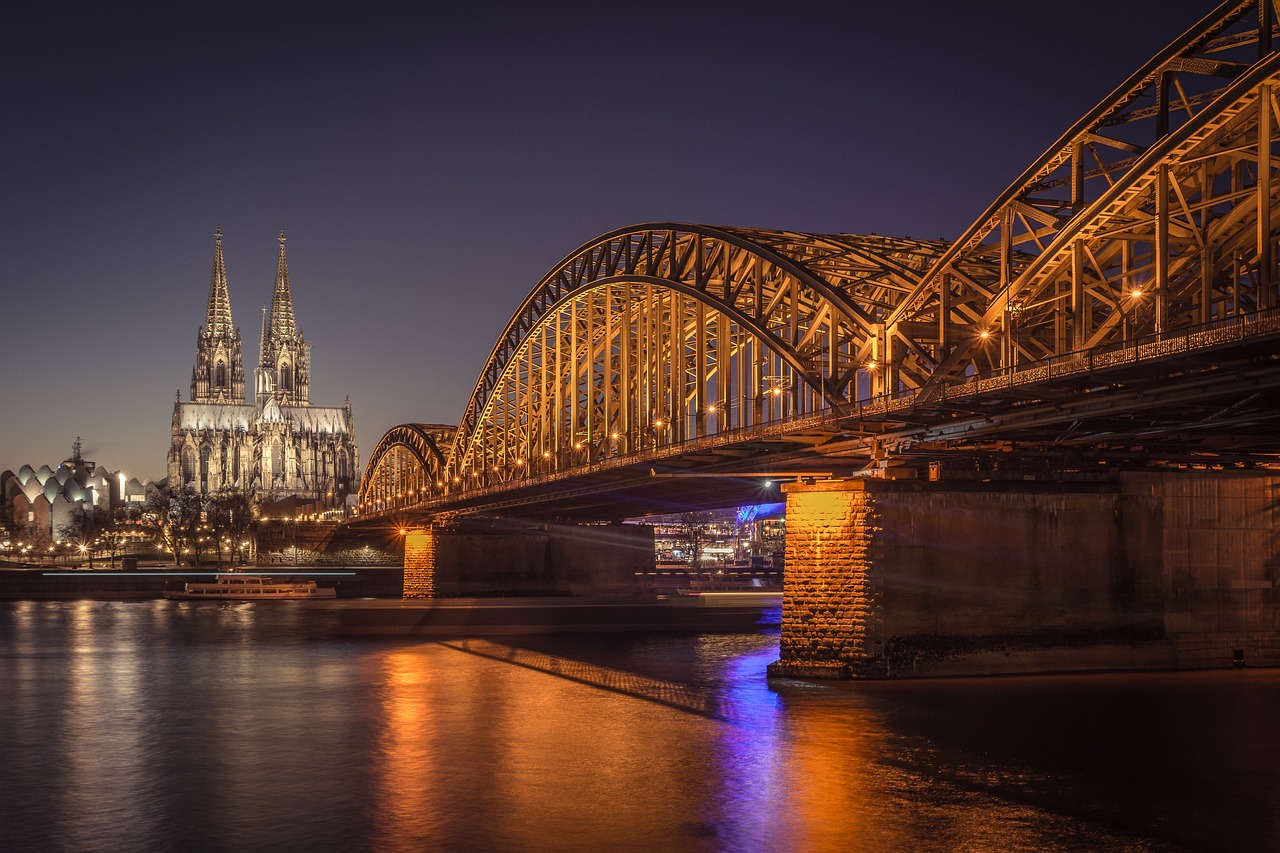 cologne-6624212_1280